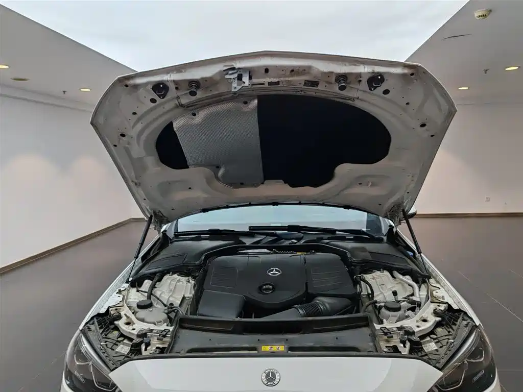 Mercedes-Benz Mercedes-Benz C-Class 2023 C 260 L Sport Edition 2023 - thumbnail 19