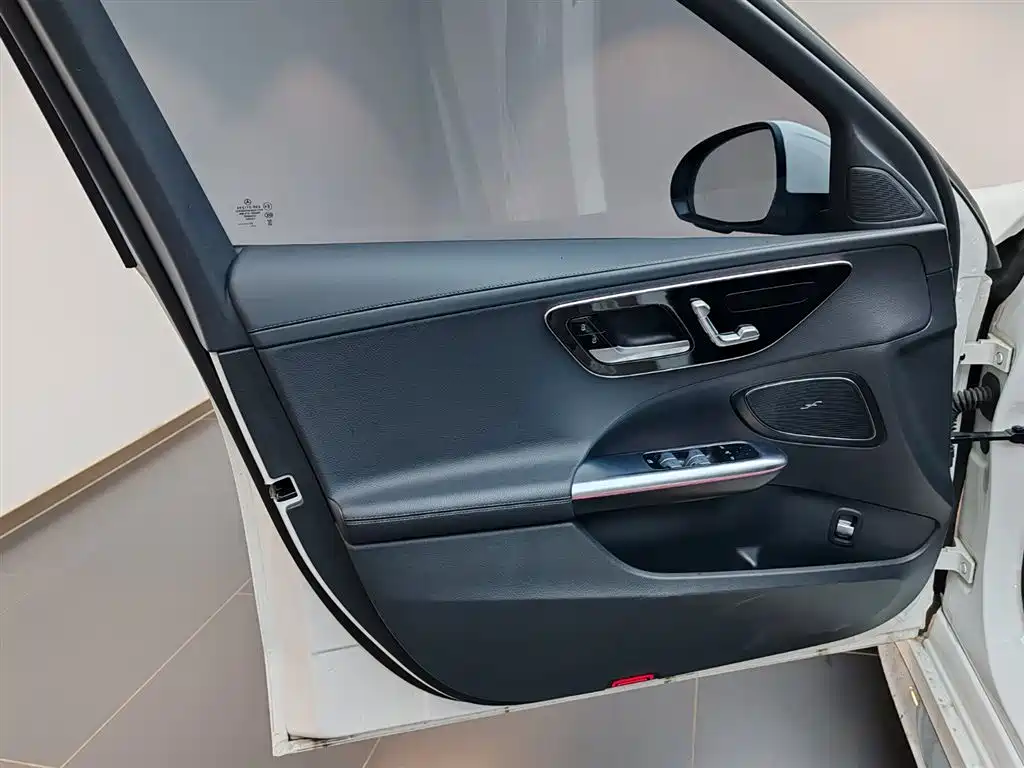 Mercedes-Benz Mercedes-Benz C-Class 2023 C 260 L Sport Edition 2023 - thumbnail 20