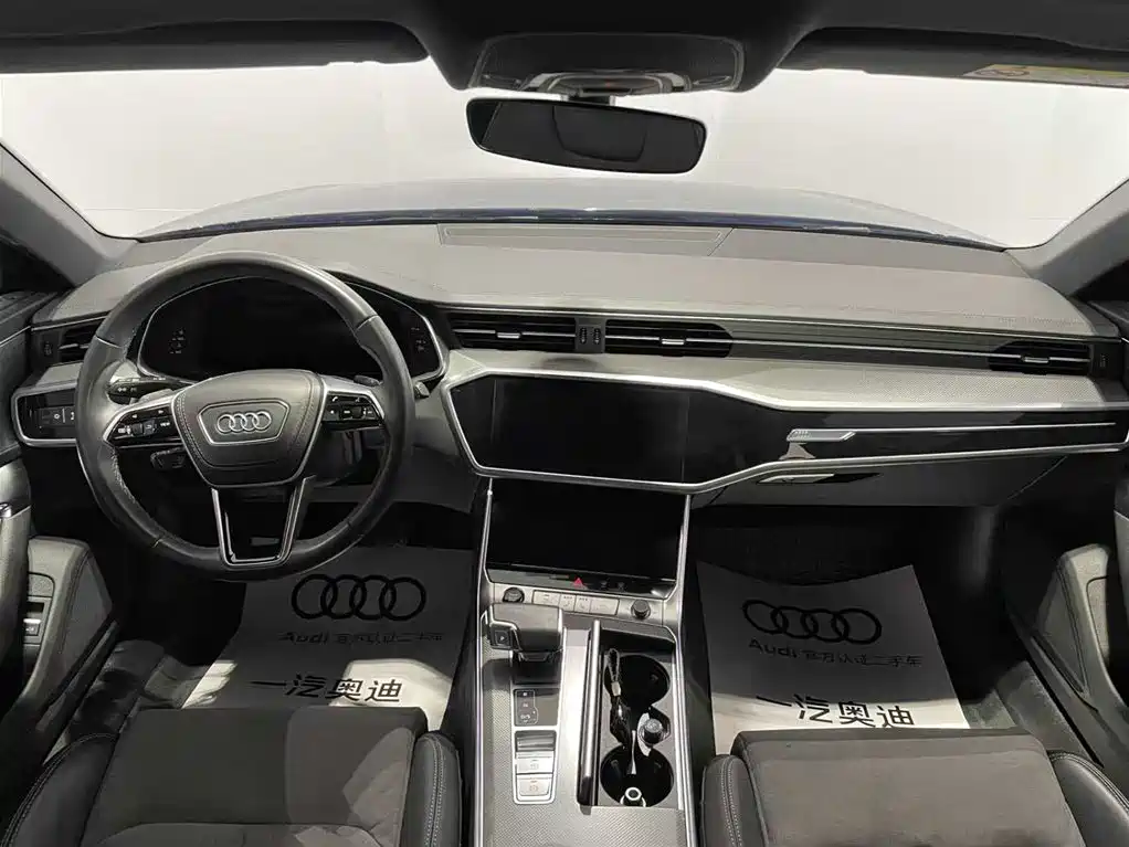 Audi Audi A6L 2024 40 TFSI Luxury Dynamic Model 2025 - thumbnail 7
