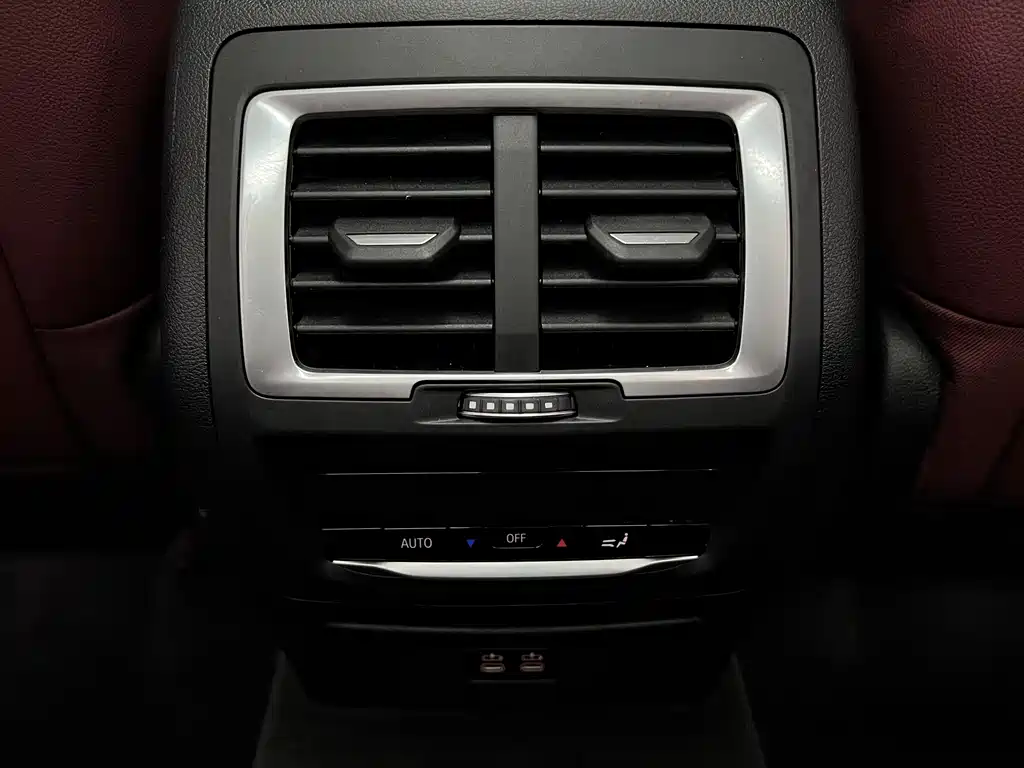BMW BMW X3 2023 xDrive25i M Sport Package 2024 - thumbnail 15