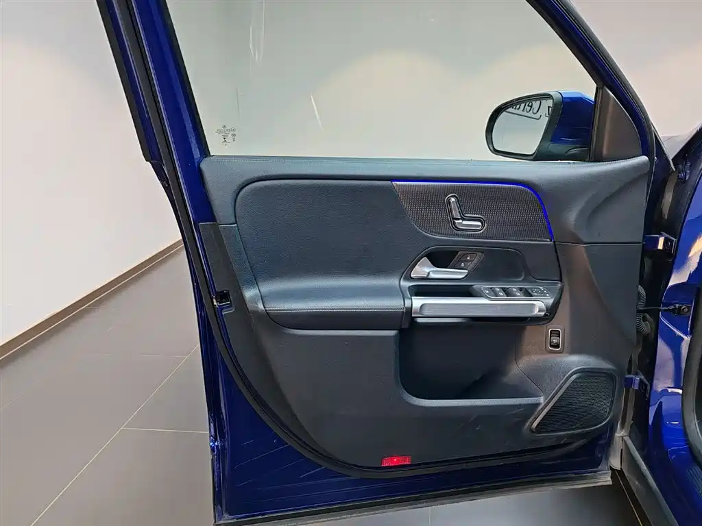 Mercedes-Benz 2021 Mercedes-Benz GLB 200 2021 - thumbnail 10