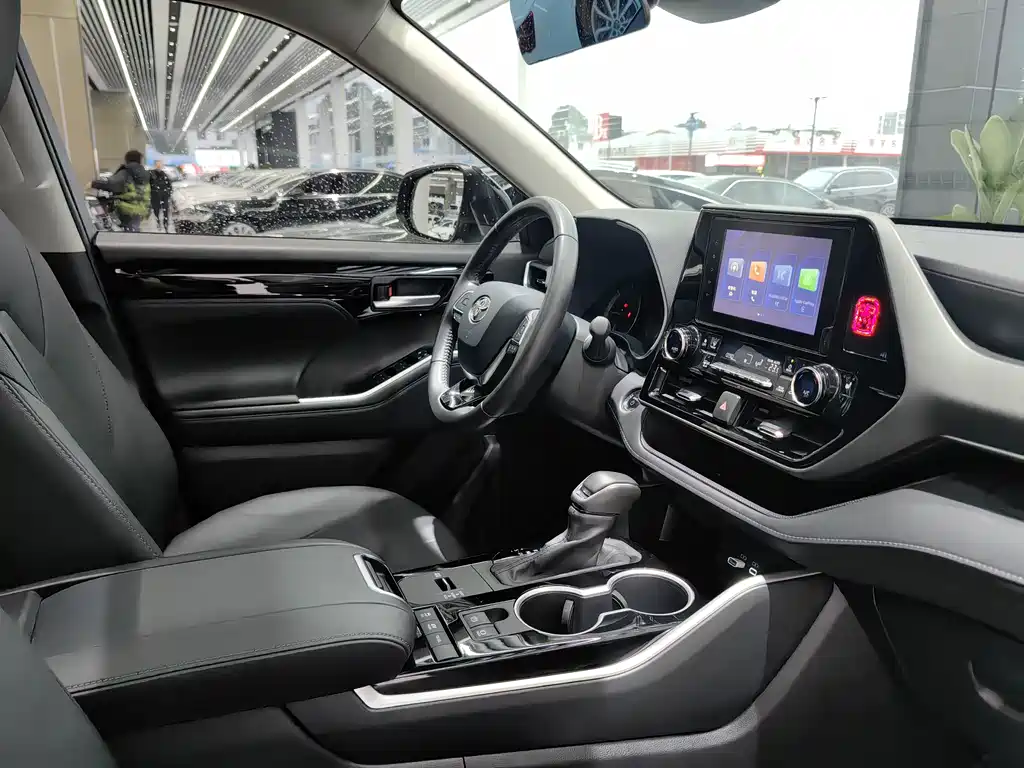 Toyota 2023 Toyota Highlander 2.5L Hybrid AWD Luxury 7-Seater 2023 - thumbnail 23