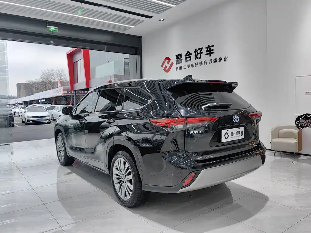 Toyota 2023 Toyota Highlander 2.5L Hybrid AWD Luxury 7-Seater 2023 - thumbnail 28