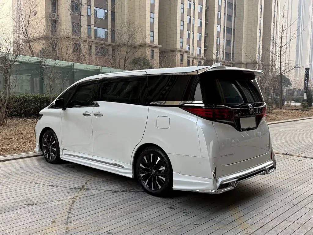 Toyota 2024 Toyota Alphard 2.5L Hybrid Premium Edition 2024 - thumbnail 7