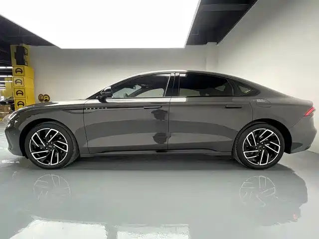 Lincoln Lincoln Zephyr 2022 iCool Elite 2023 - thumbnail 6