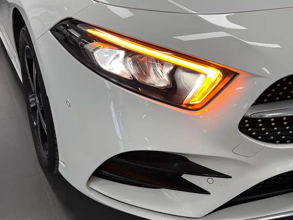 Mercedes-Benz 2022 Mercedes-Benz A-Class A 200 L Sport Sedan Style 2022 - thumbnail 8
