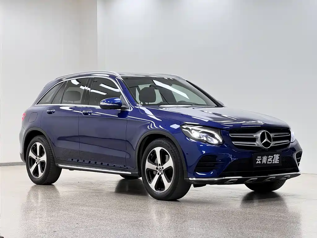 Mercedes-Benz 2018 Mercedes-Benz GLC 250 4MATIC Luxury 2018 - thumbnail 3