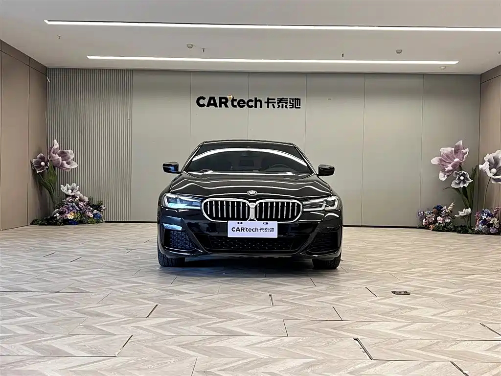BMW BMW 5 Series 2021 530Li Leading Model M Sport Package 2021 - thumbnail 3