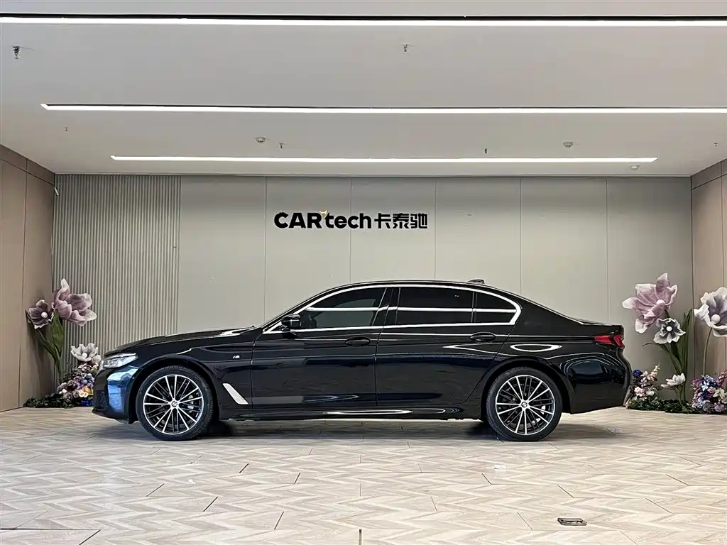 BMW BMW 5 Series 2021 530Li Leading Model M Sport Package 2021 - thumbnail 8