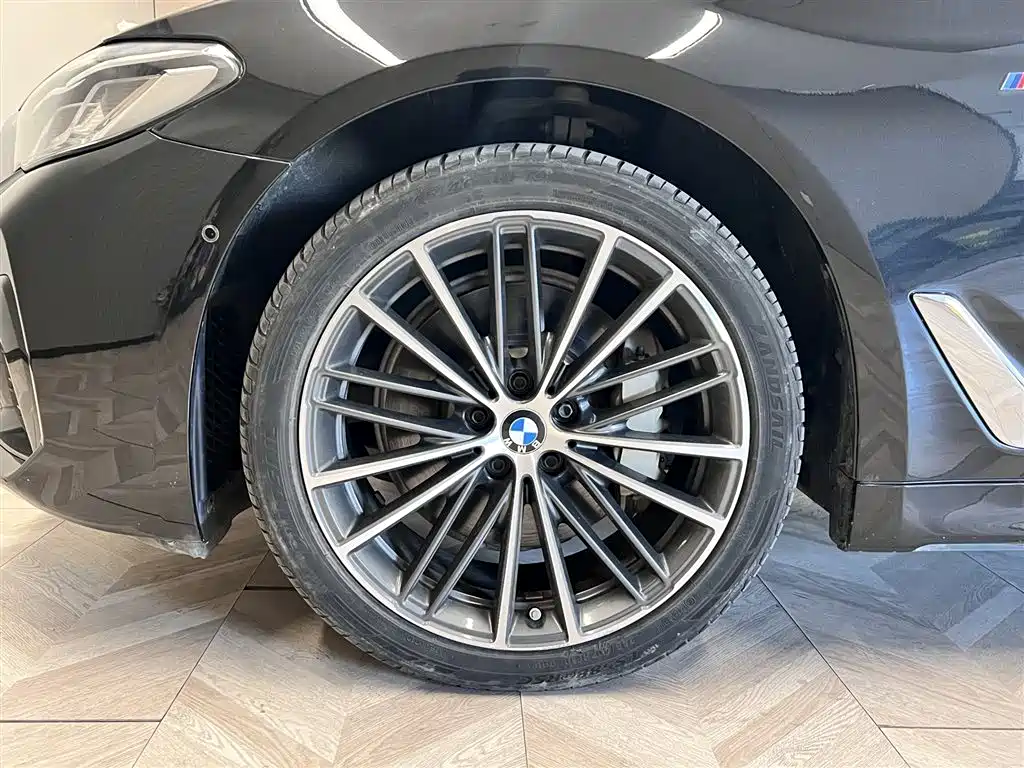 BMW BMW 5 Series 2021 530Li Leading Model M Sport Package 2021 - thumbnail 11