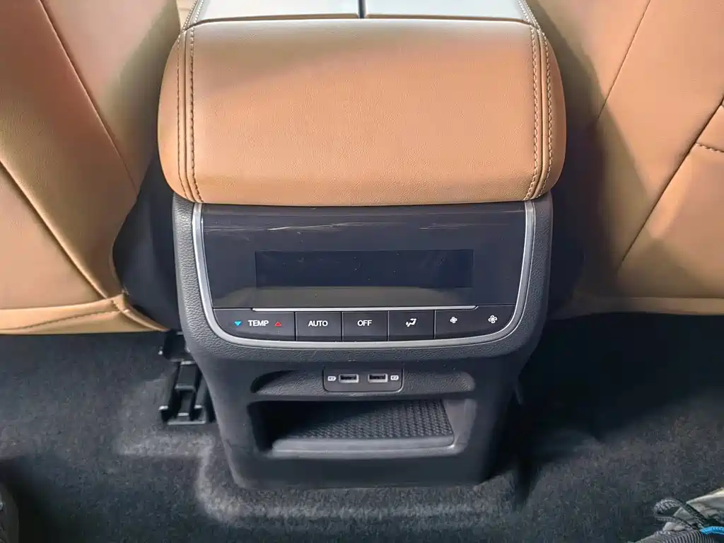 GAC Trumpchi GAC Trumpchi GS8 2024 Edition Navigator Series 2.0TGDI FWD Luxury Intelligent Connectivity Version 7-seater 2024 - thumbnail 11