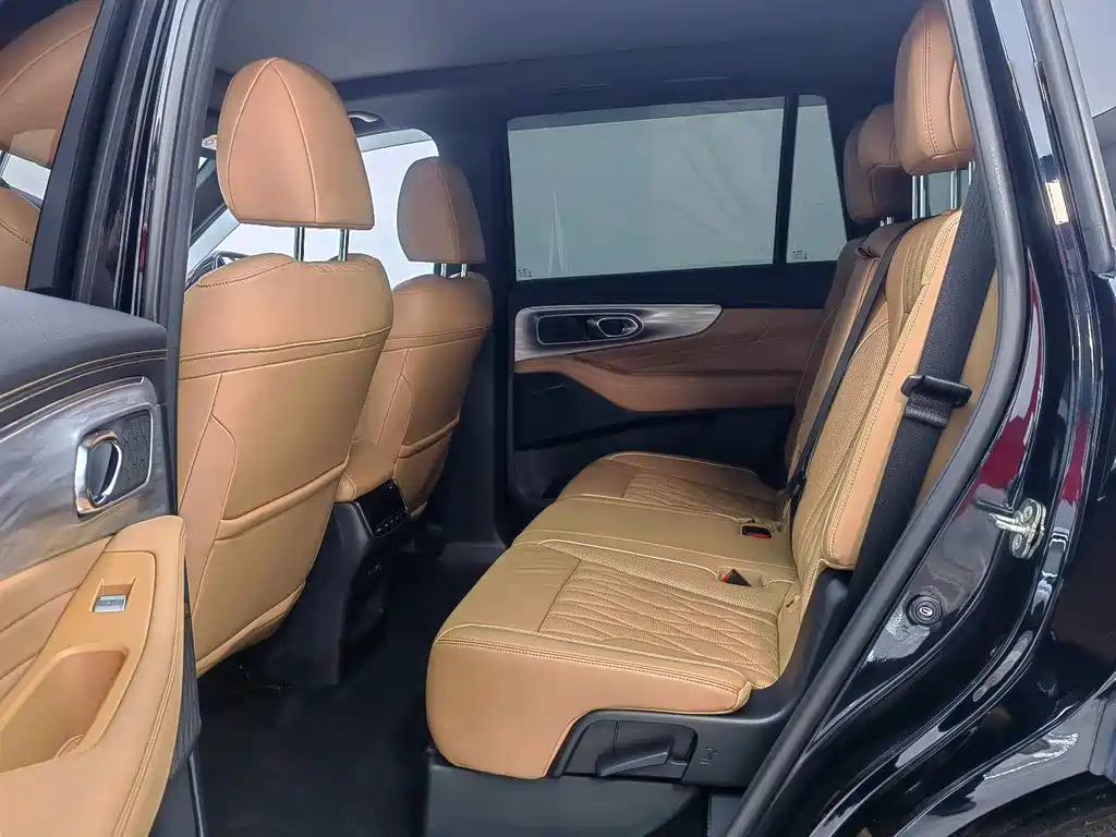 GAC Trumpchi GAC Trumpchi GS8 2024 Edition Navigator Series 2.0TGDI FWD Luxury Intelligent Connectivity Version 7-seater 2024 - thumbnail 13