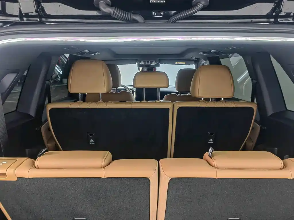 GAC Trumpchi GAC Trumpchi GS8 2024 Edition Navigator Series 2.0TGDI FWD Luxury Intelligent Connectivity Version 7-seater 2024 - thumbnail 16