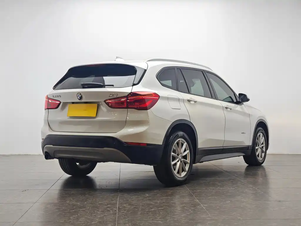 BMW BMW X1 2018 sDrive18Li Fashion Edition 2017 - thumbnail 3