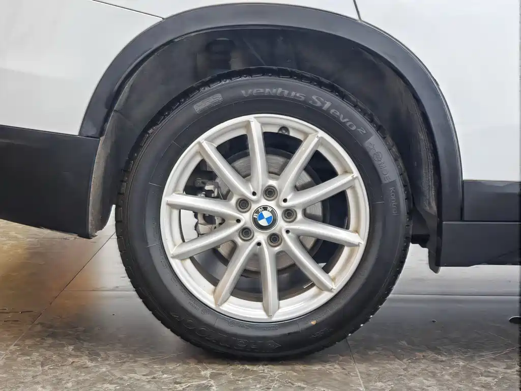 BMW BMW X1 2018 sDrive18Li Fashion Edition 2017 - thumbnail 9