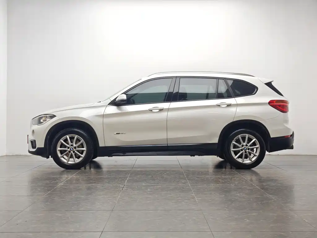 BMW BMW X1 2018 sDrive18Li Fashion Edition 2017 - thumbnail 10
