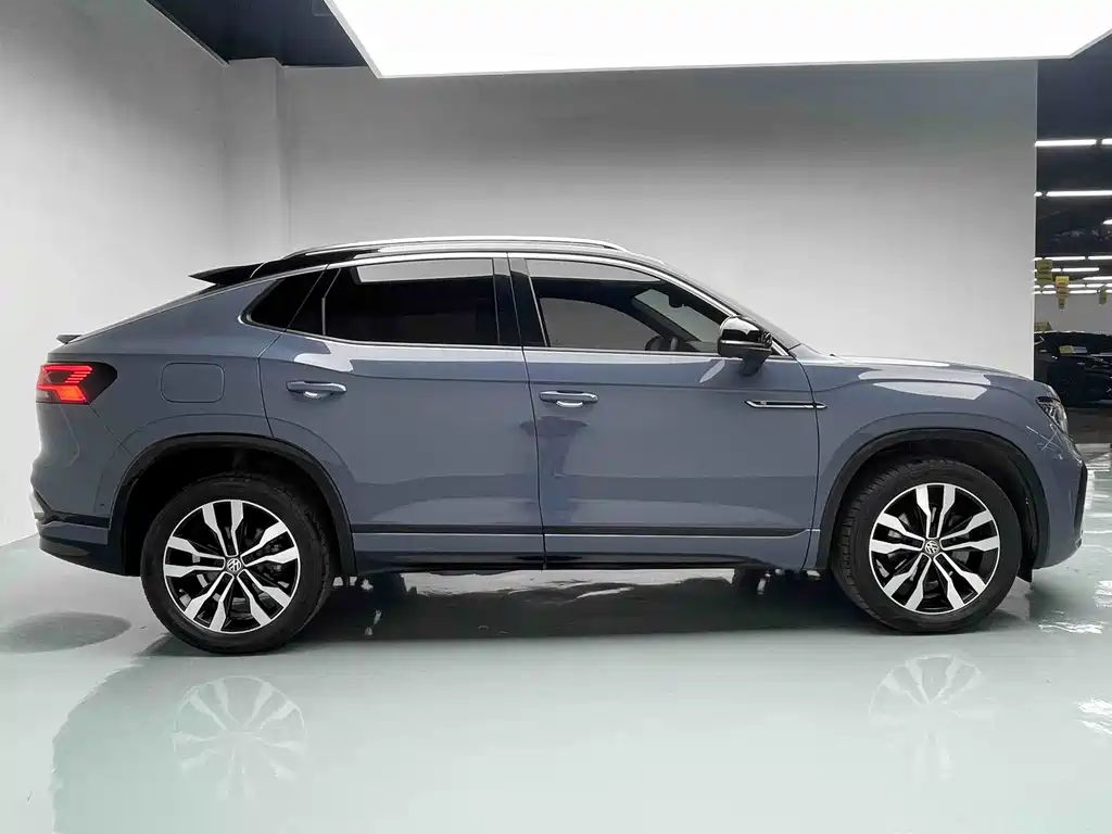 Volkswagen Tayron X 2020 380TSI 4Motion Premium Intelligent Connectivity Edition 2020 - thumbnail 6