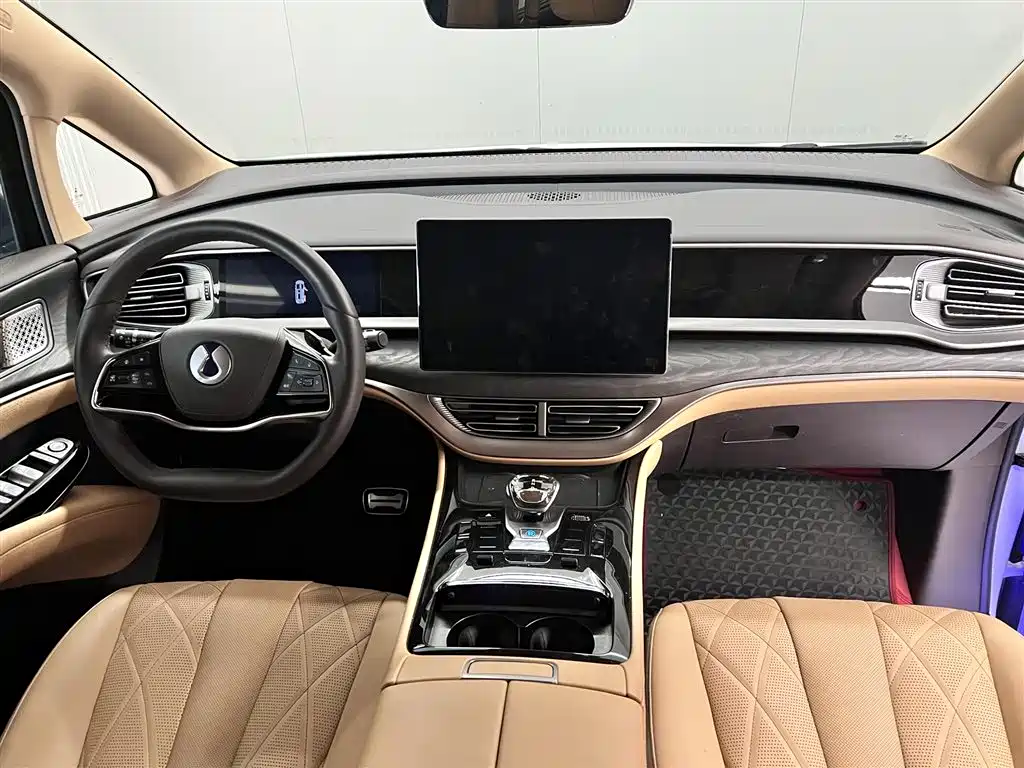 Denza DENZA D9 2025 DM-i Intelligent Driving Edition 1020 AWD Premium Model 2025 - thumbnail 12