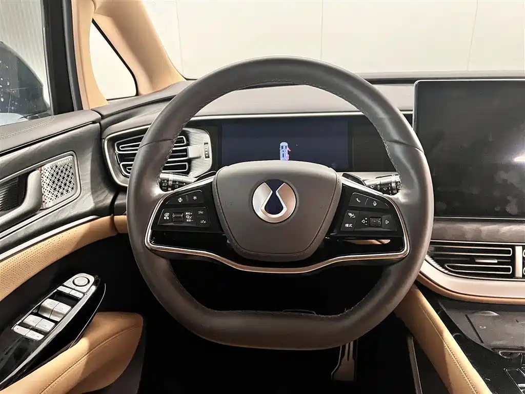 Denza DENZA D9 2025 DM-i Intelligent Driving Edition 1020 AWD Premium Model 2025 - thumbnail 13