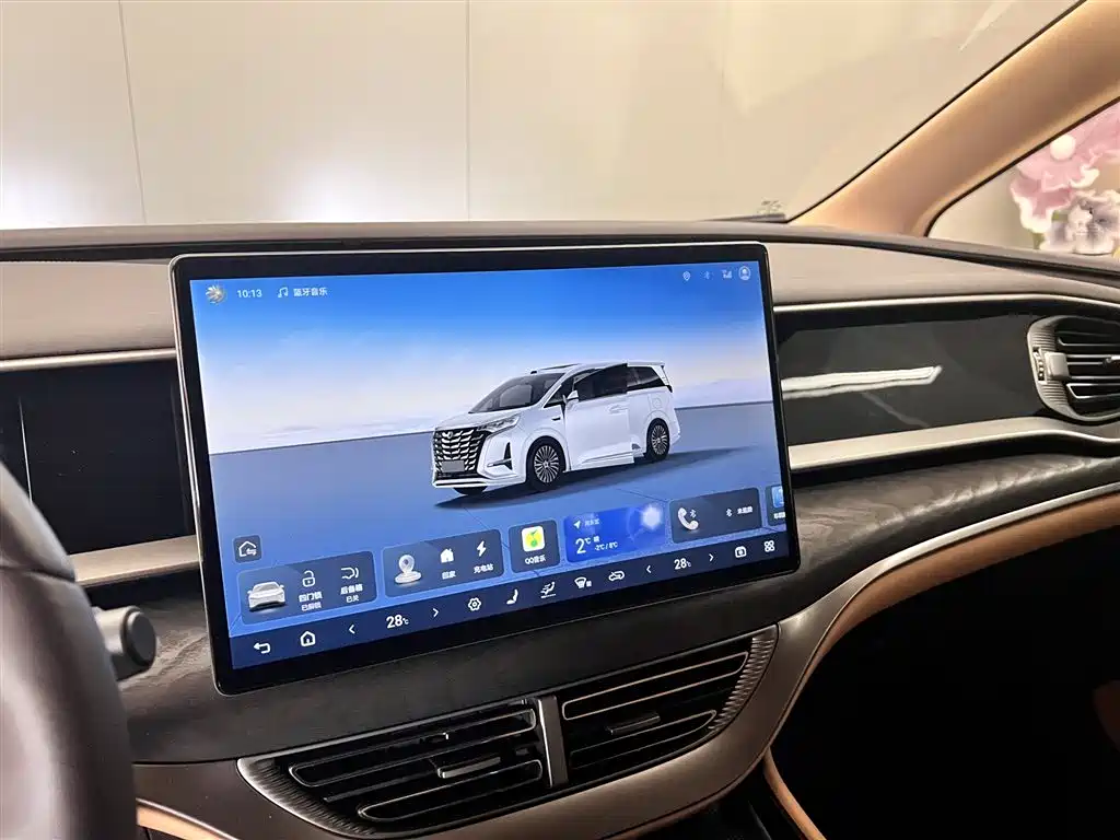 Denza DENZA D9 2025 DM-i Intelligent Driving Edition 1020 AWD Premium Model 2025 - thumbnail 21