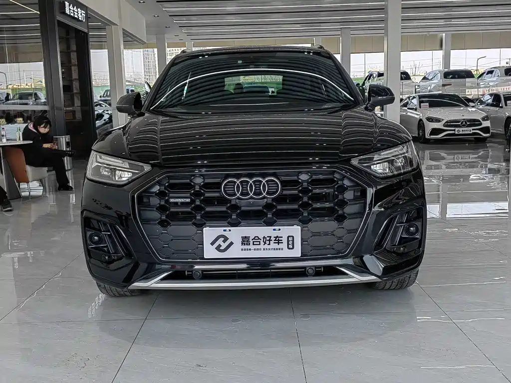 Audi Audi Q5L 2023 45T Premium Dynamic Edition 2024 - thumbnail 2