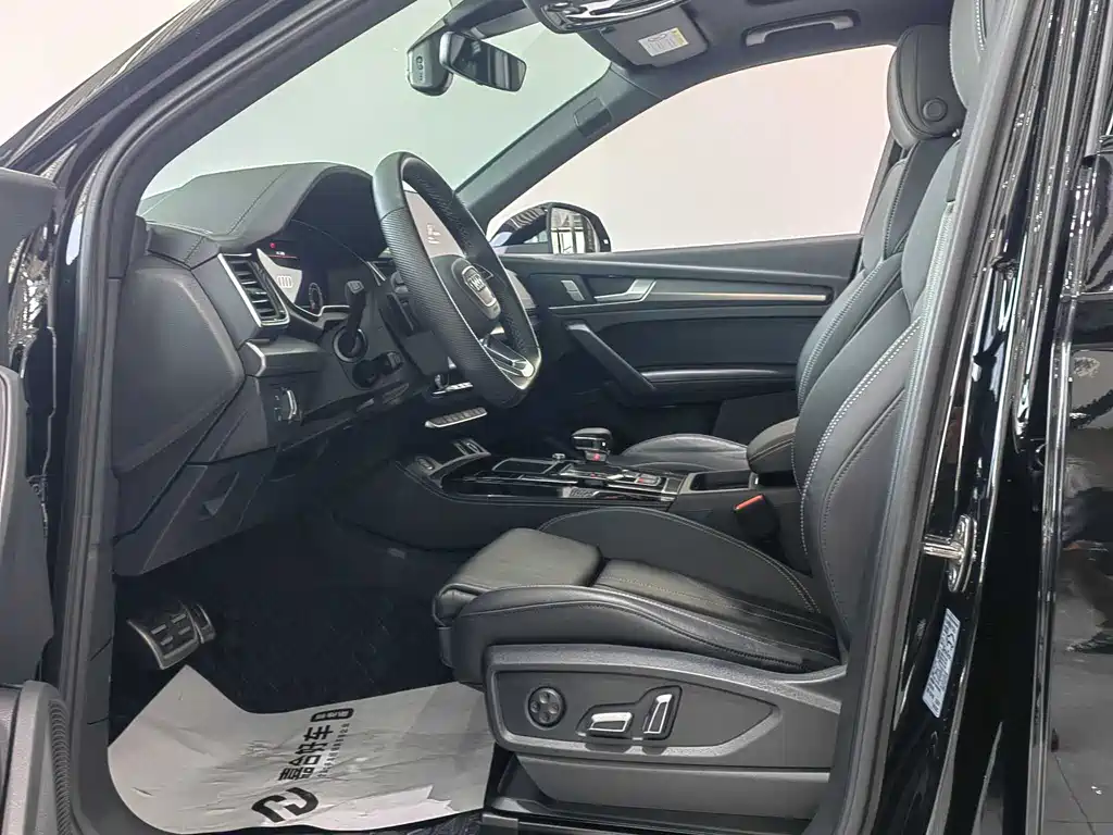 Audi Audi Q5L 2023 45T Premium Dynamic Edition 2024 - thumbnail 5