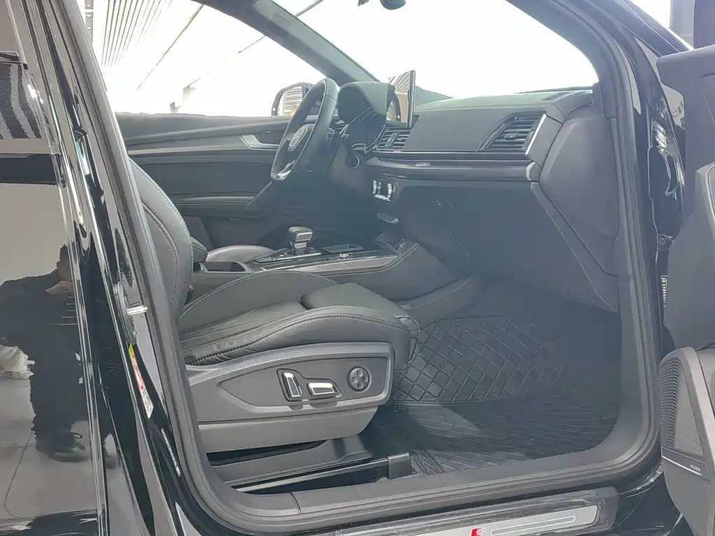 Audi Audi Q5L 2023 45T Premium Dynamic Edition 2024 - thumbnail 17