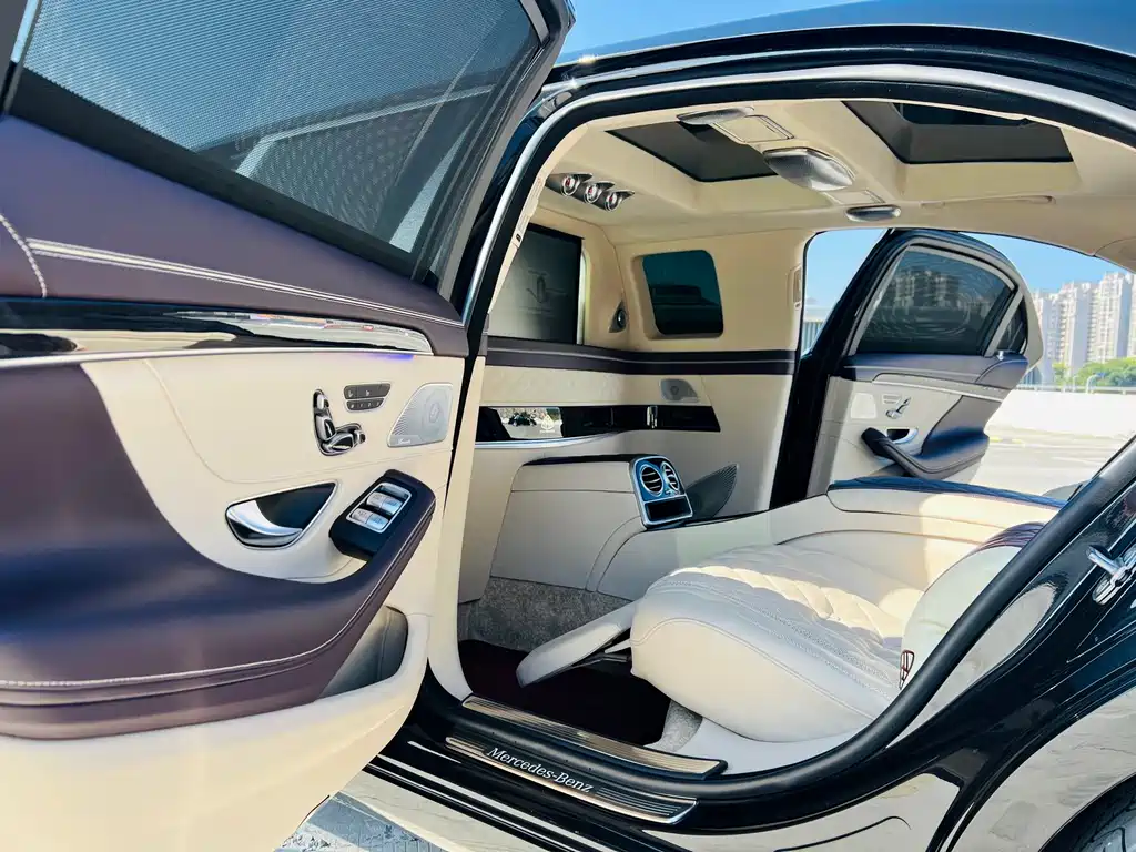 Mercedes-Benz Maybach S-Class 2018 S 560 4MATIC 2019 - thumbnail 5