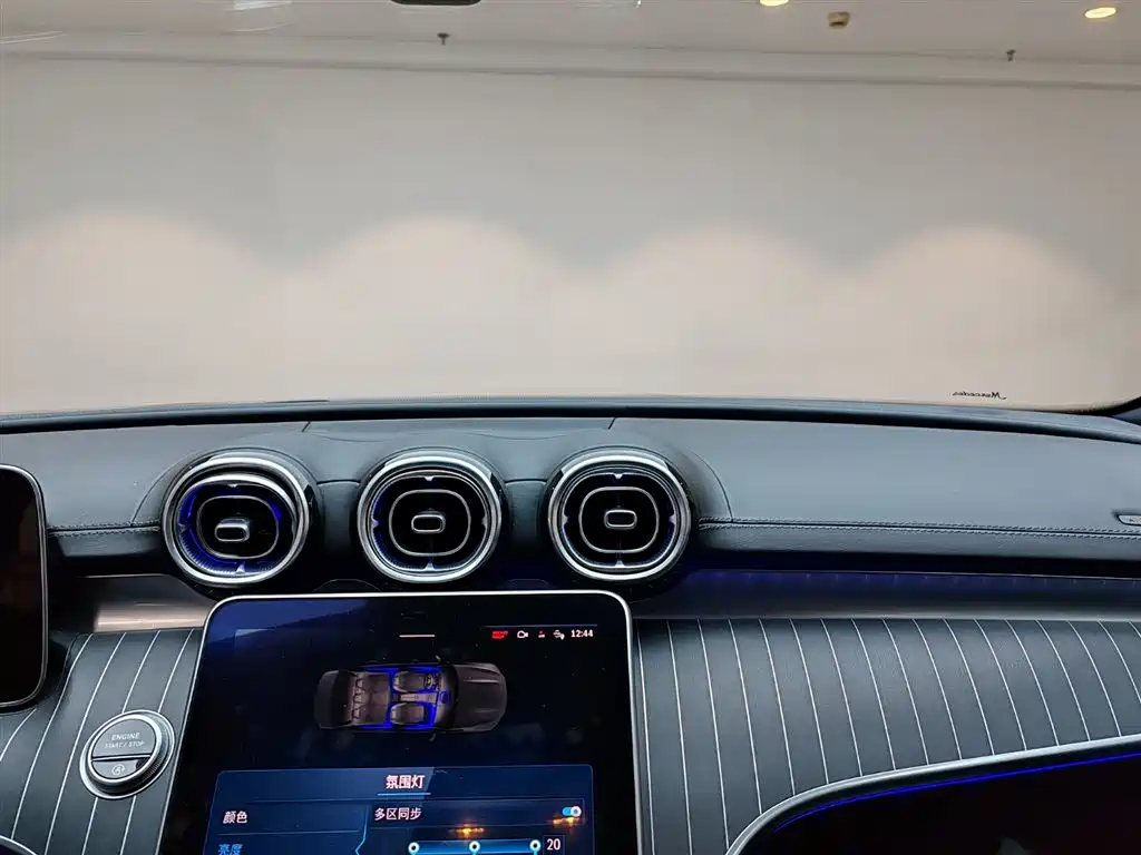 Mercedes-Benz Mercedes-Benz C-Class 2022 C 260 L Night Sport Edition 2022 - thumbnail 16
