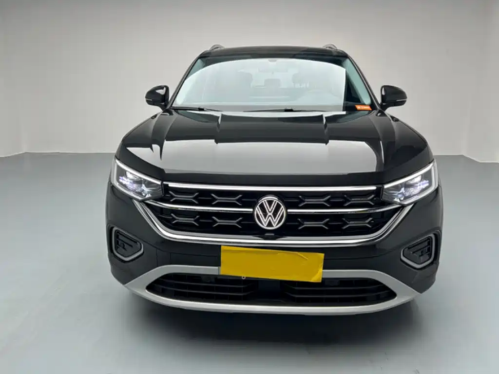 Volkswagen Tayron 2024 Model 330TSI Front-Wheel Drive Luxury Plus Advanced Edition 2025 - thumbnail 2