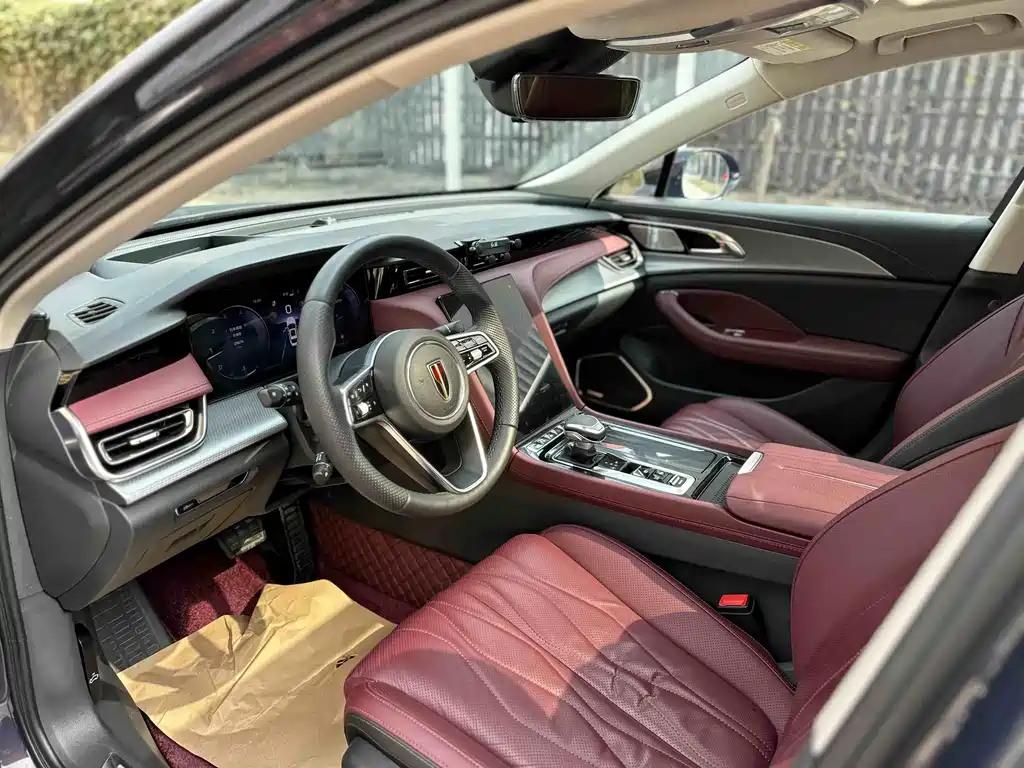 Hongqi Hongqi H5 2023 2.0T Automatic Intelligent Flag Leader Edition 2024 - thumbnail 11