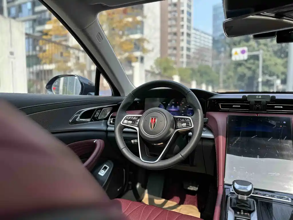 Hongqi Hongqi H5 2023 2.0T Automatic Intelligent Flag Leader Edition 2024 - thumbnail 21