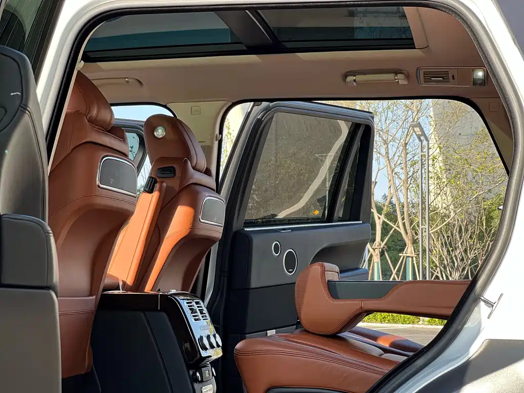 Land Rover Range Rover 2015 3.0 SC V6 Vogue SE Autobiography Long Wheelbase 2015 - thumbnail 5