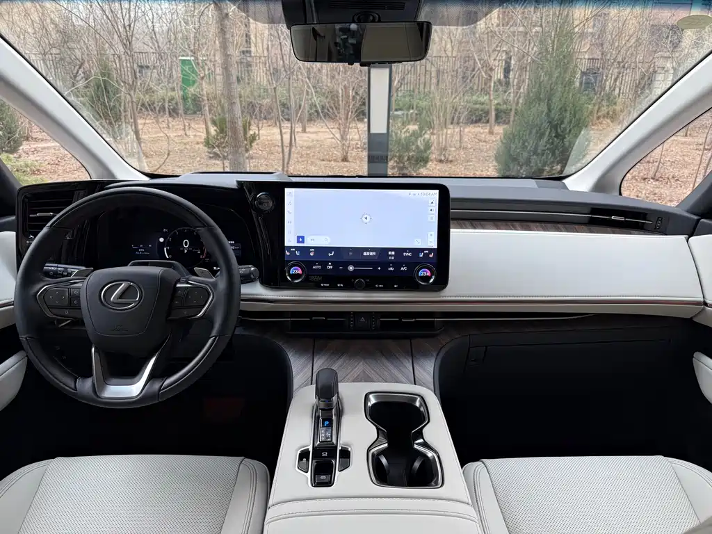 Lexus Lexus LM 350h Six-Seat Executive Edition 2026 - thumbnail 8