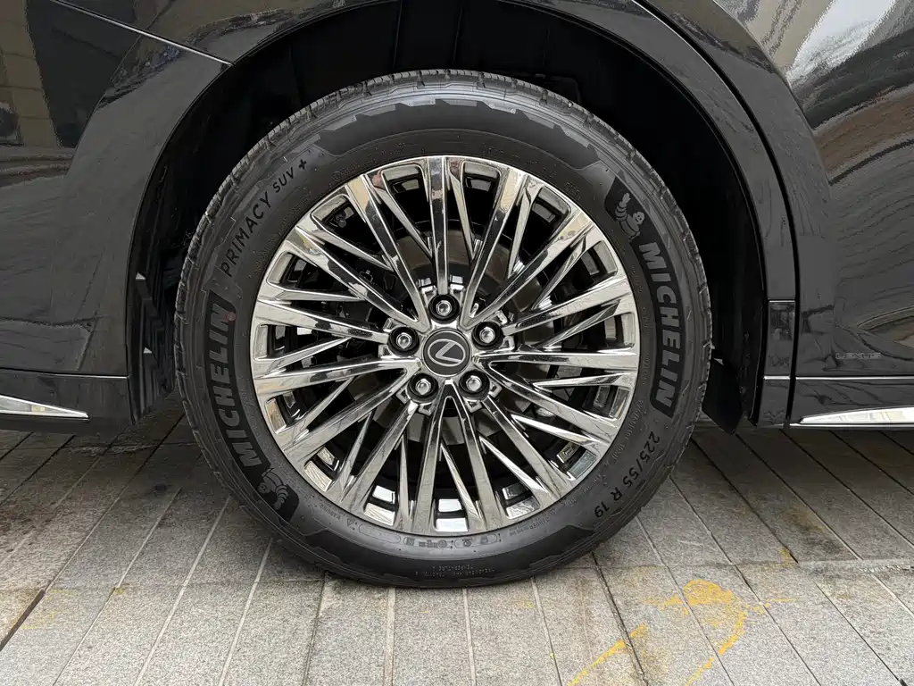 Lexus Lexus LM 350h Six-Seat Executive Edition 2026 - thumbnail 21