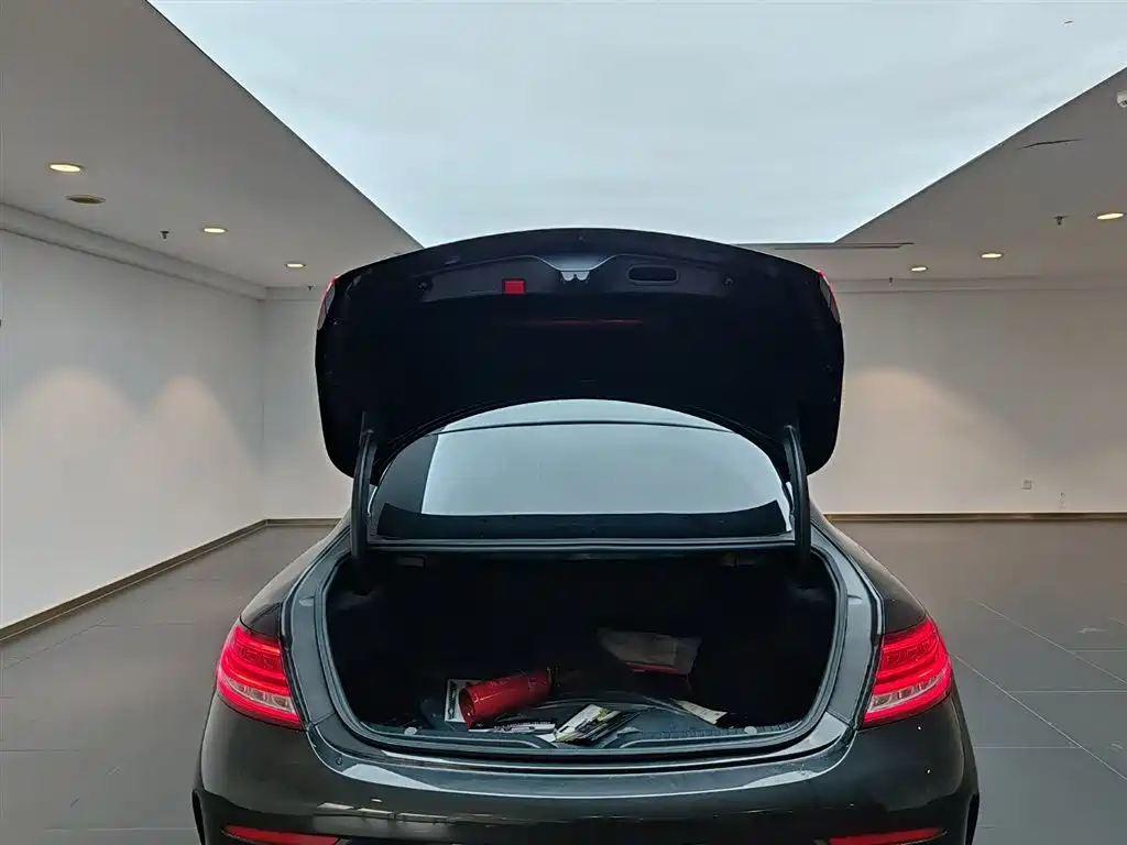 Mercedes-Benz Mercedes-Benz C-Class Coupe C 260 2023 2023 - thumbnail 8