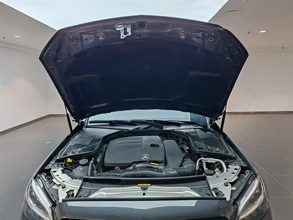 Mercedes-Benz Mercedes-Benz C-Class Coupe C 260 2023 2023 - thumbnail 9