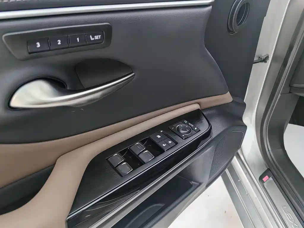 Lexus Lexus ES 300h Premium 2022 2023 - thumbnail 7