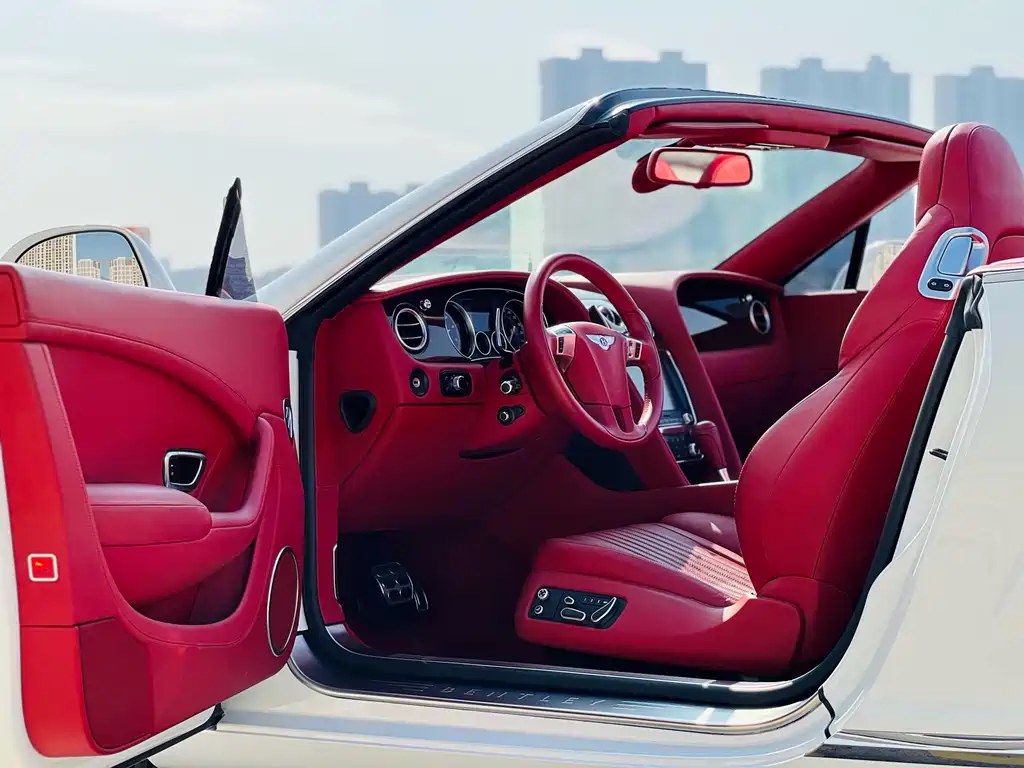 Bentley Bentley Continental GT V8 Convertible 2017 2019 - thumbnail 4