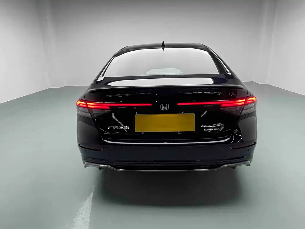 Honda Honda Accord Hybrid 2023 2.0L e:PHEV Premium Edition 2024 - thumbnail 5