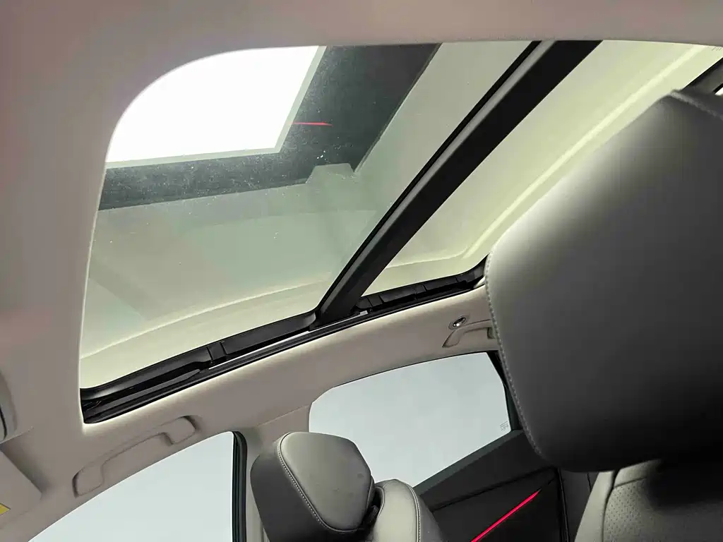 Honda Honda Accord Hybrid 2023 2.0L e:PHEV Premium Edition 2024 - thumbnail 14