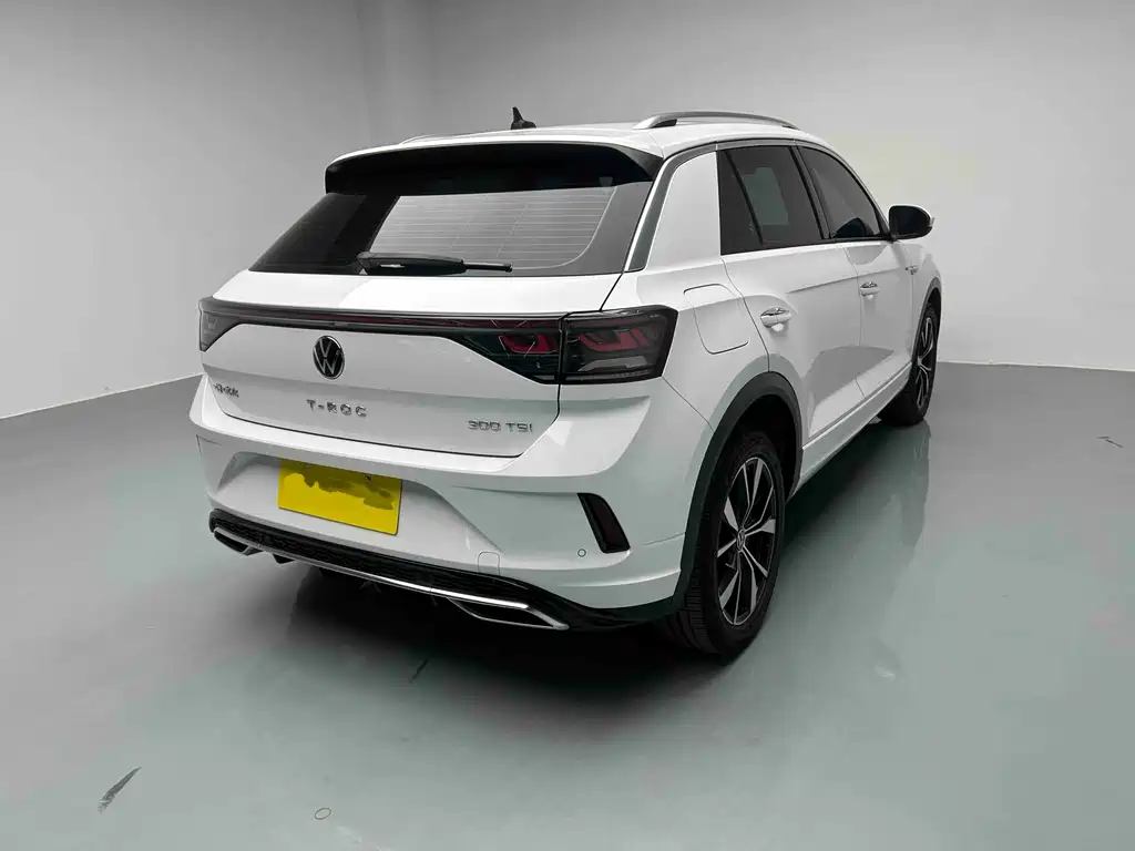 Volkswagen T-ROC 2023 300TSI DSG Front-Wheel Drive Morning Light Edition 2023 - thumbnail 17