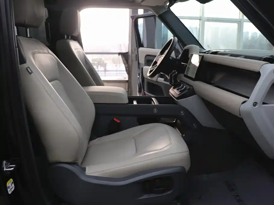 Land Rover Land Rover Defender 2023 90 3.0T P400 X 2023 - thumbnail 23