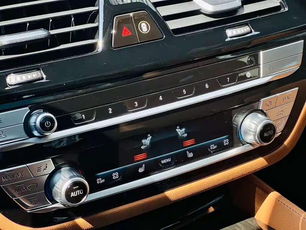 BMW BMW 6 Series GT 2022 630i M Sport Package 2024 - thumbnail 15