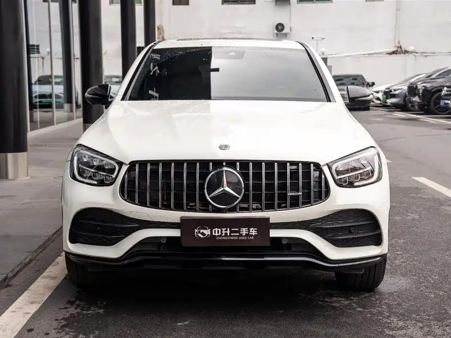 Mercedes-Benz Mercedes-Benz GLC Coupe 2020 GLC 300 4MATIC Coupé SUV 2021 - thumbnail 2