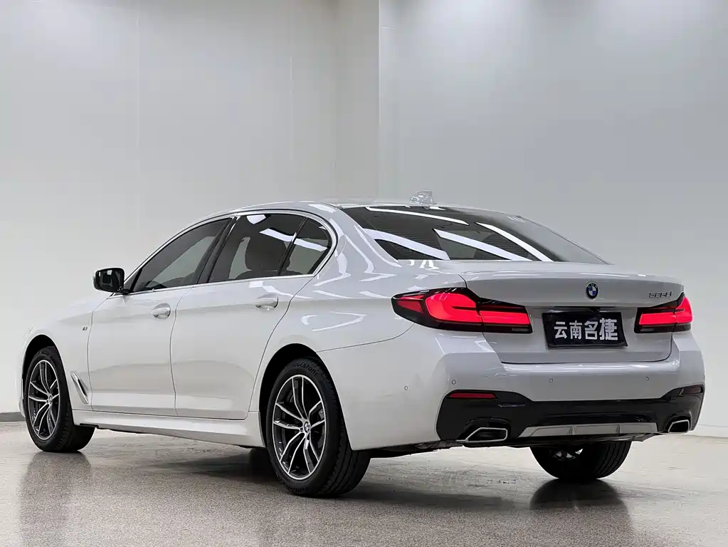 BMW BMW 5 Series 2022 525Li M Sport Package 2022 - thumbnail 5
