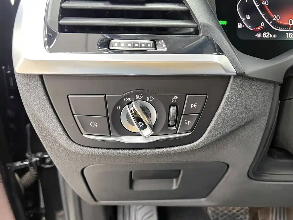 BMW BMW X3 2021 xDrive28i M Sport Package 2020 - thumbnail 29