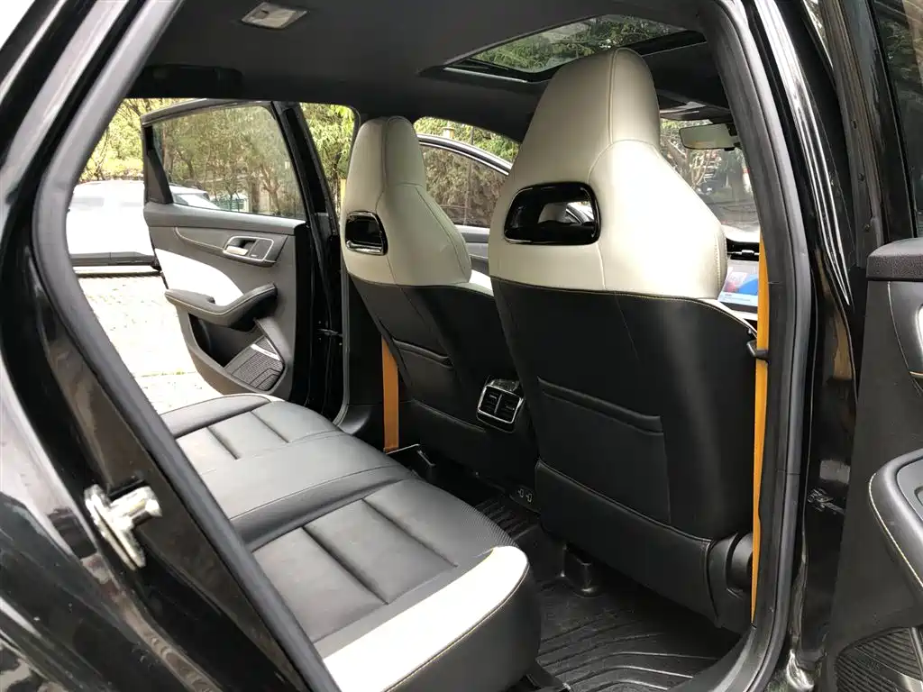 MG MG6 2021 Pro 1.5T Automatic Trophy Luxury Edition 2023 - thumbnail 16