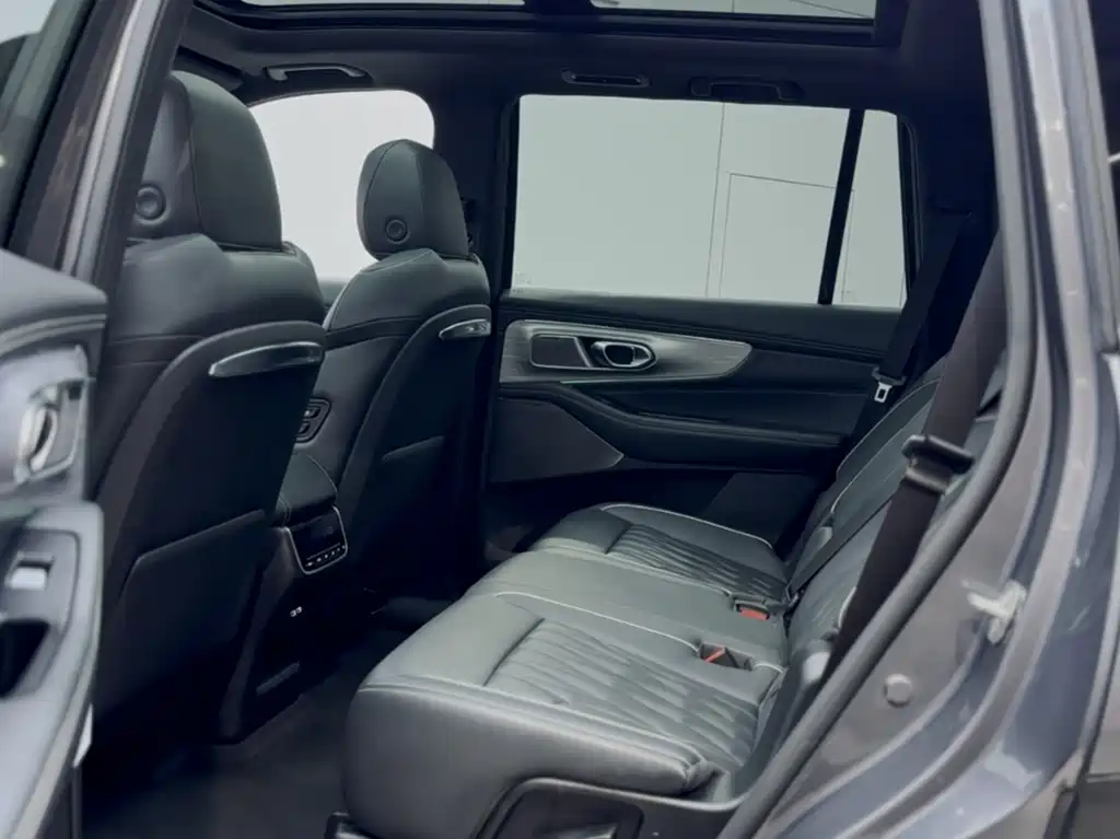 GAC Trumpchi GAC Trumpchi GS8 2022 Lexion Series 2.0TGDI FWD Luxury Edition (7-seater) 2023 - thumbnail 30