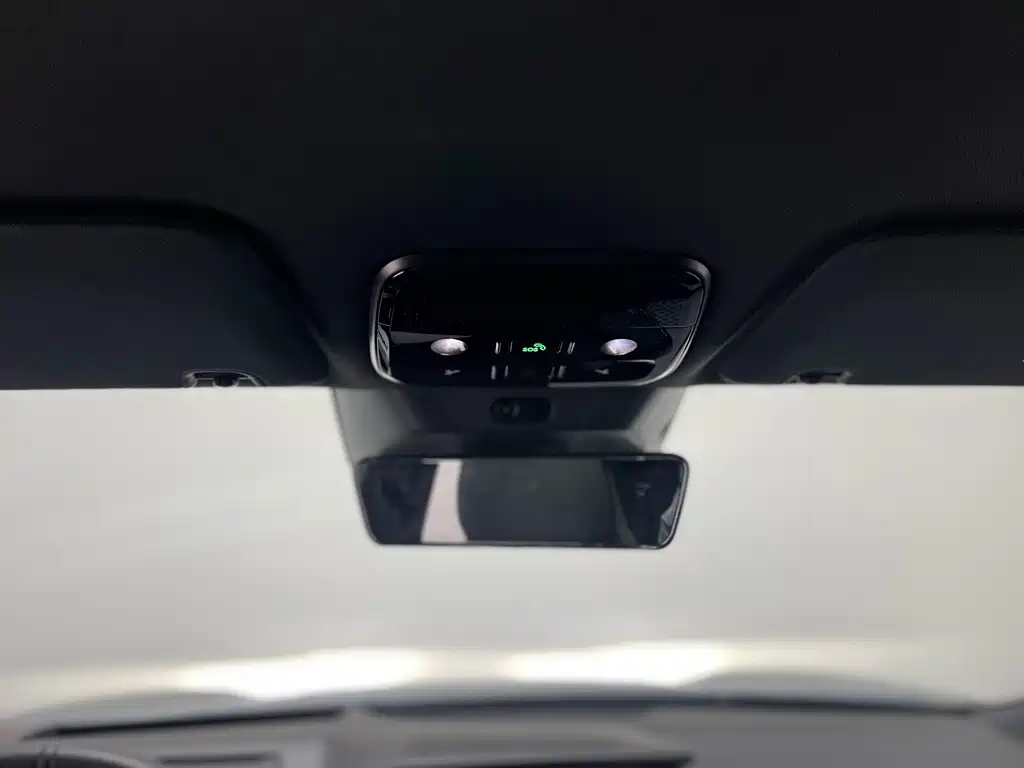 Lynk & Co Lynk & Co 08 EM-P 2025 220km AWD Performance Halo 2024 - thumbnail 19